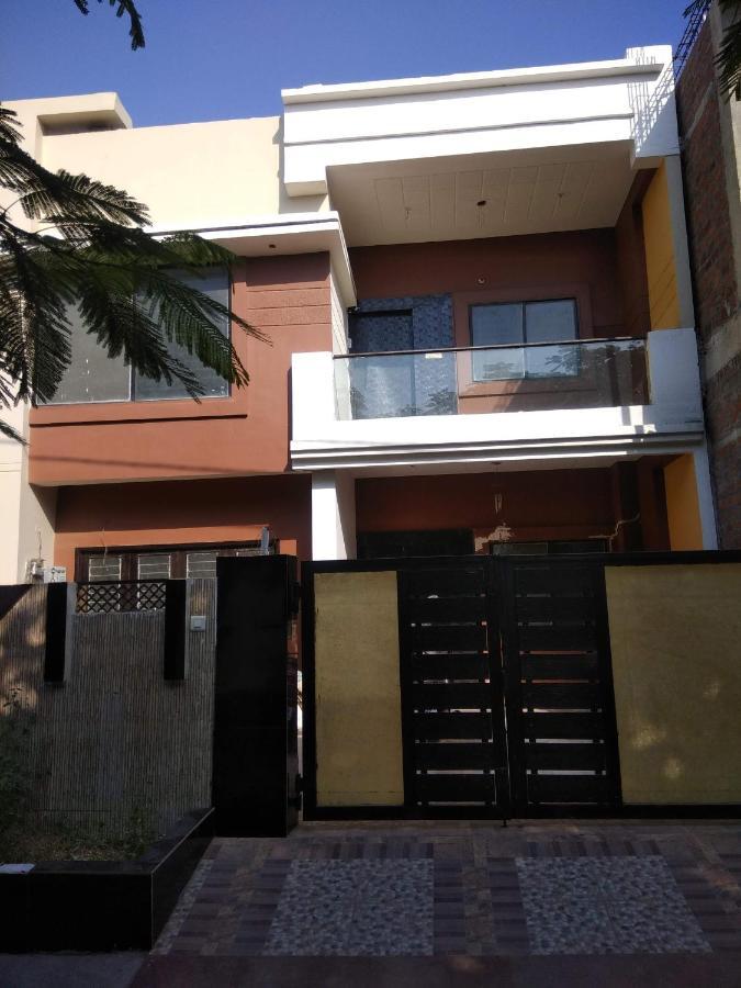 Willa Kalindi Mid Town Indore Zewnętrze zdjęcie